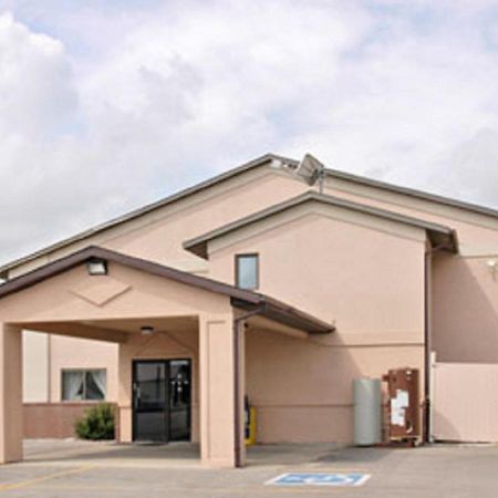 Super 8 By Wyndham Osceola Ia Motel Eksteriør bilde